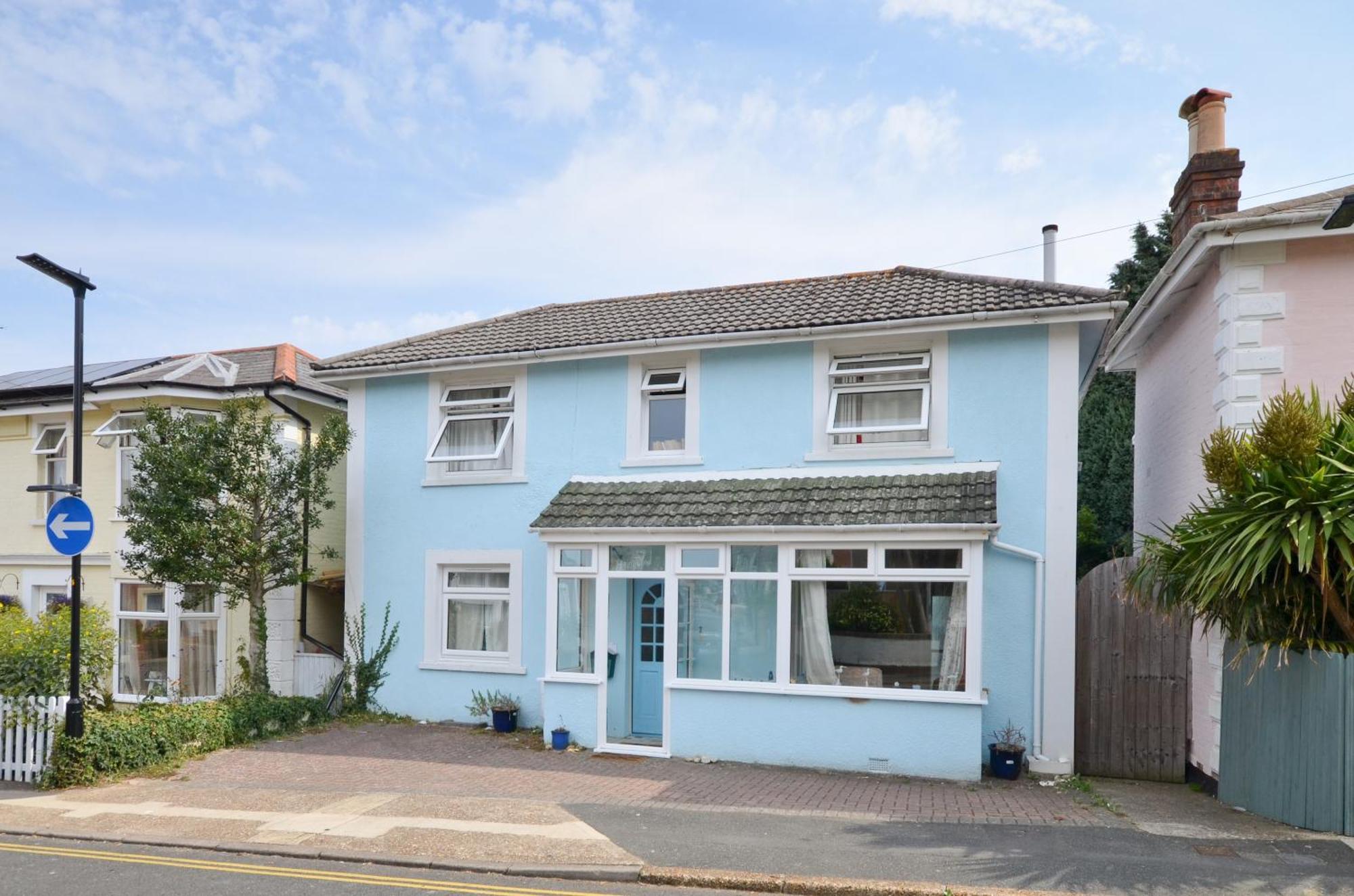 Pembroke Villa Shanklin Exterior photo